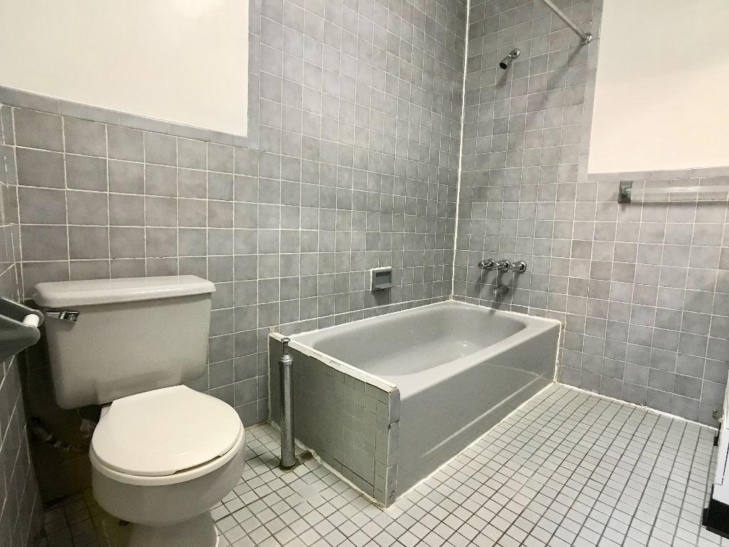 304 West 107th Street - Photo 9