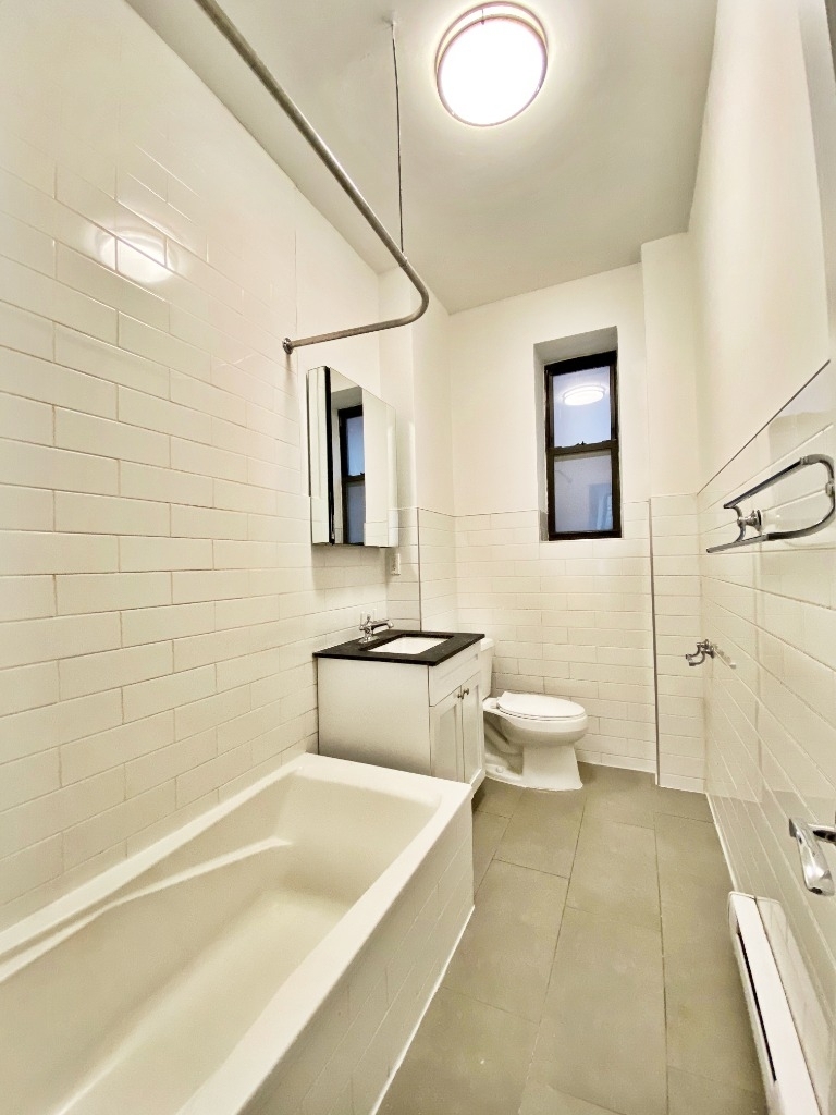 601 W 137th Street - Photo 8