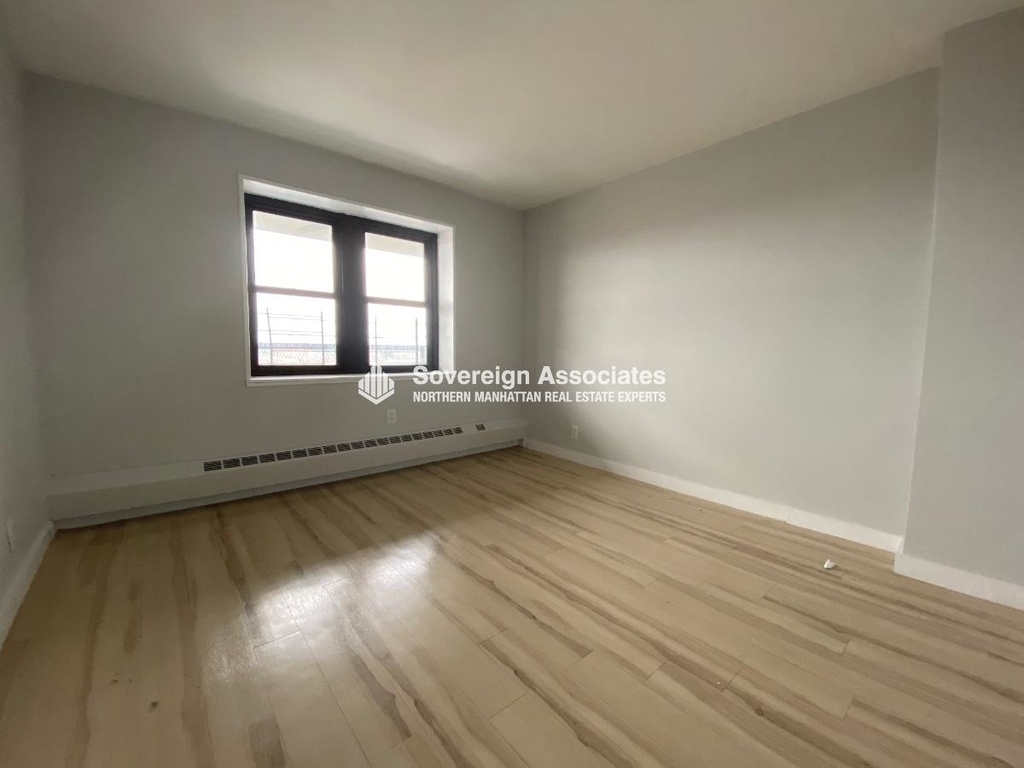 1365 Saint Nicholas Avenue - Photo 8