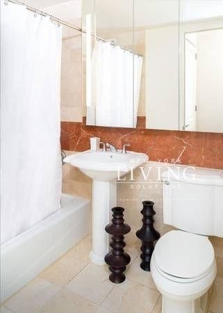 260 West 54th Street - Photo 4