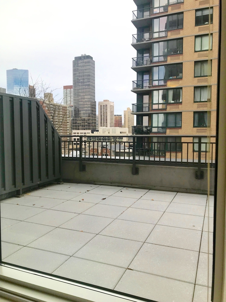 400 West 63rd Street - Photo 3