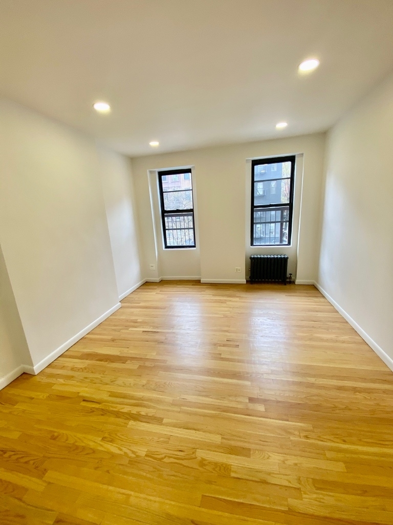 300 East 89 Street - Photo 0