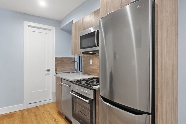 137 East 110th Street - Photo 2