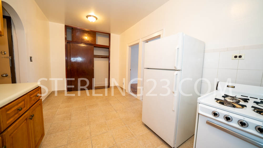 22-64 27th street, Astoria, NY, 11105 - Photo 3