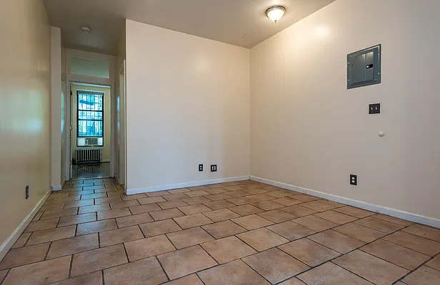 300 Jefferson Street - Photo 6