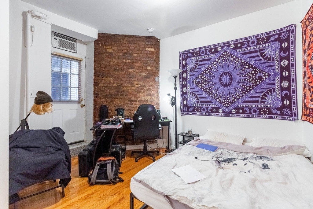 163 Mulberry Street - Photo 3