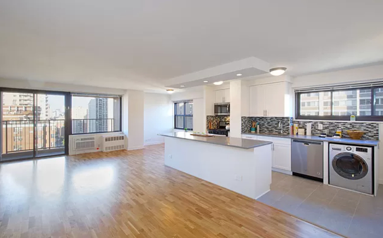 West 93 St  - Photo 0
