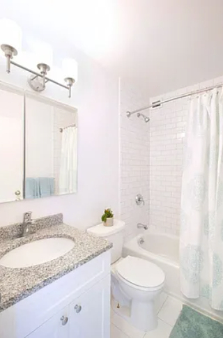 West 93 St  - Photo 4