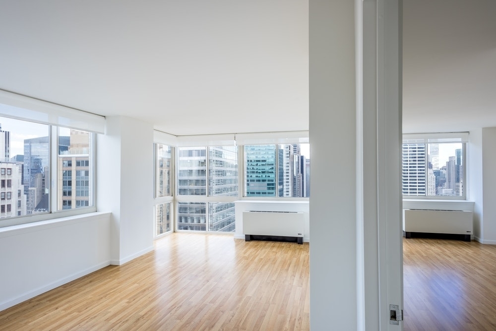 66 West 38th Street - Photo 3