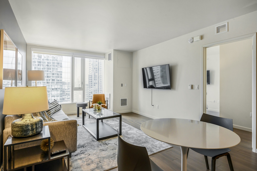 150 West 58th - Photo 1