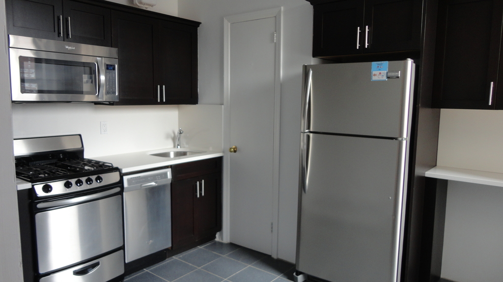 West 97 St - Photo 0