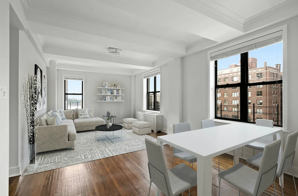 West 68  St  - Photo 0