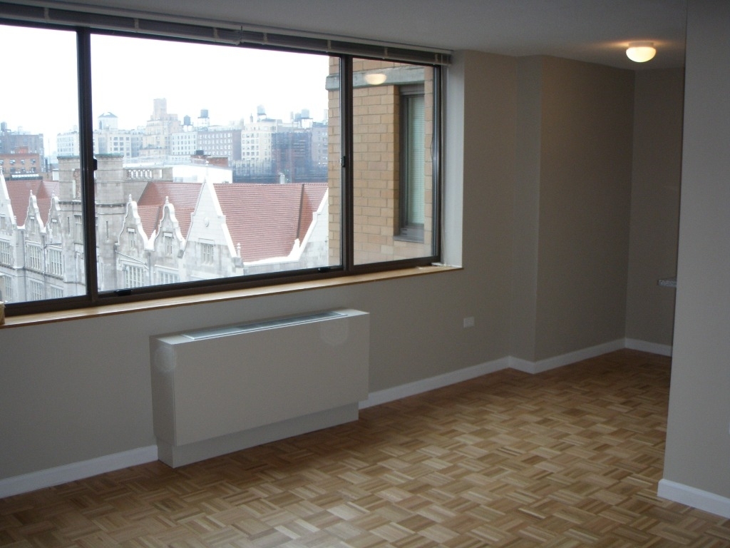 West 88 Street  - Photo 1