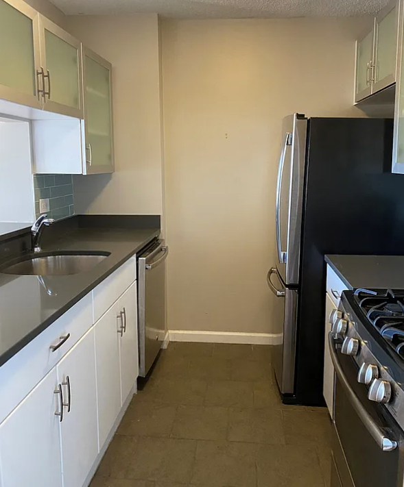 West 88 Street  - Photo 1