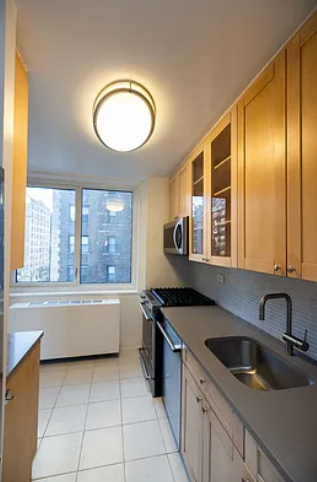 West 81 Street  - Photo 4