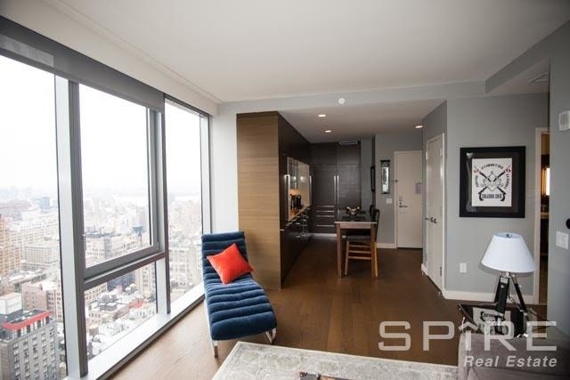 100 West 31st Street - Photo 5