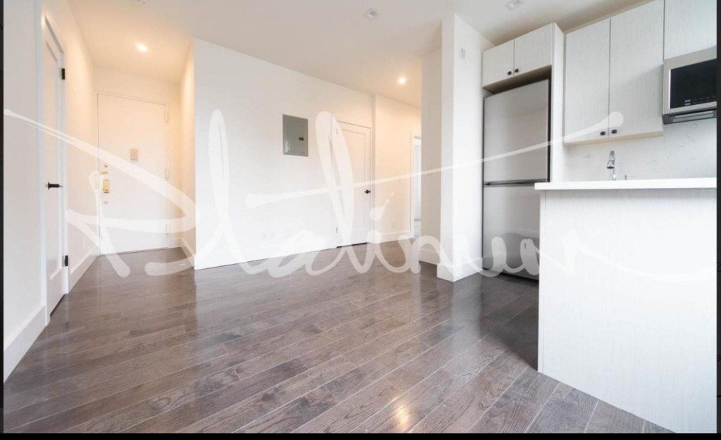 152 Thompson Street - Photo 1