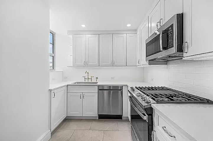 West  83 Street  - Photo 3