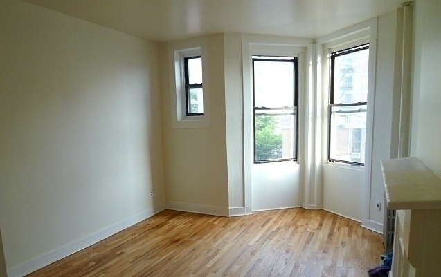 497 Dean Street - Photo 1