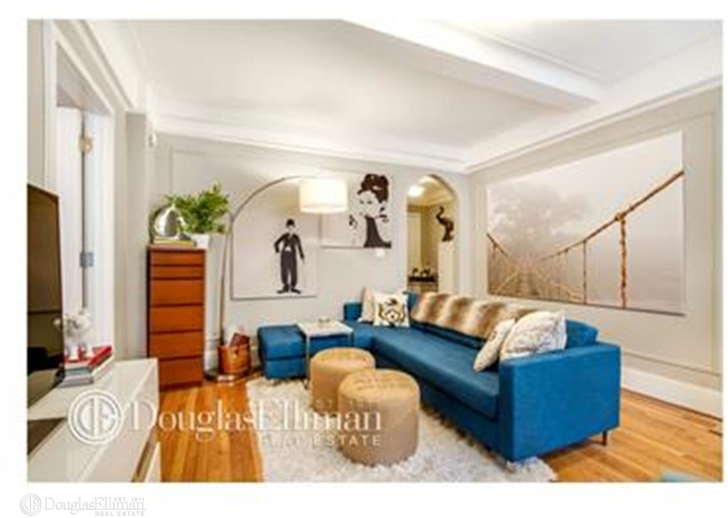 41 West 72nd St - Photo 1