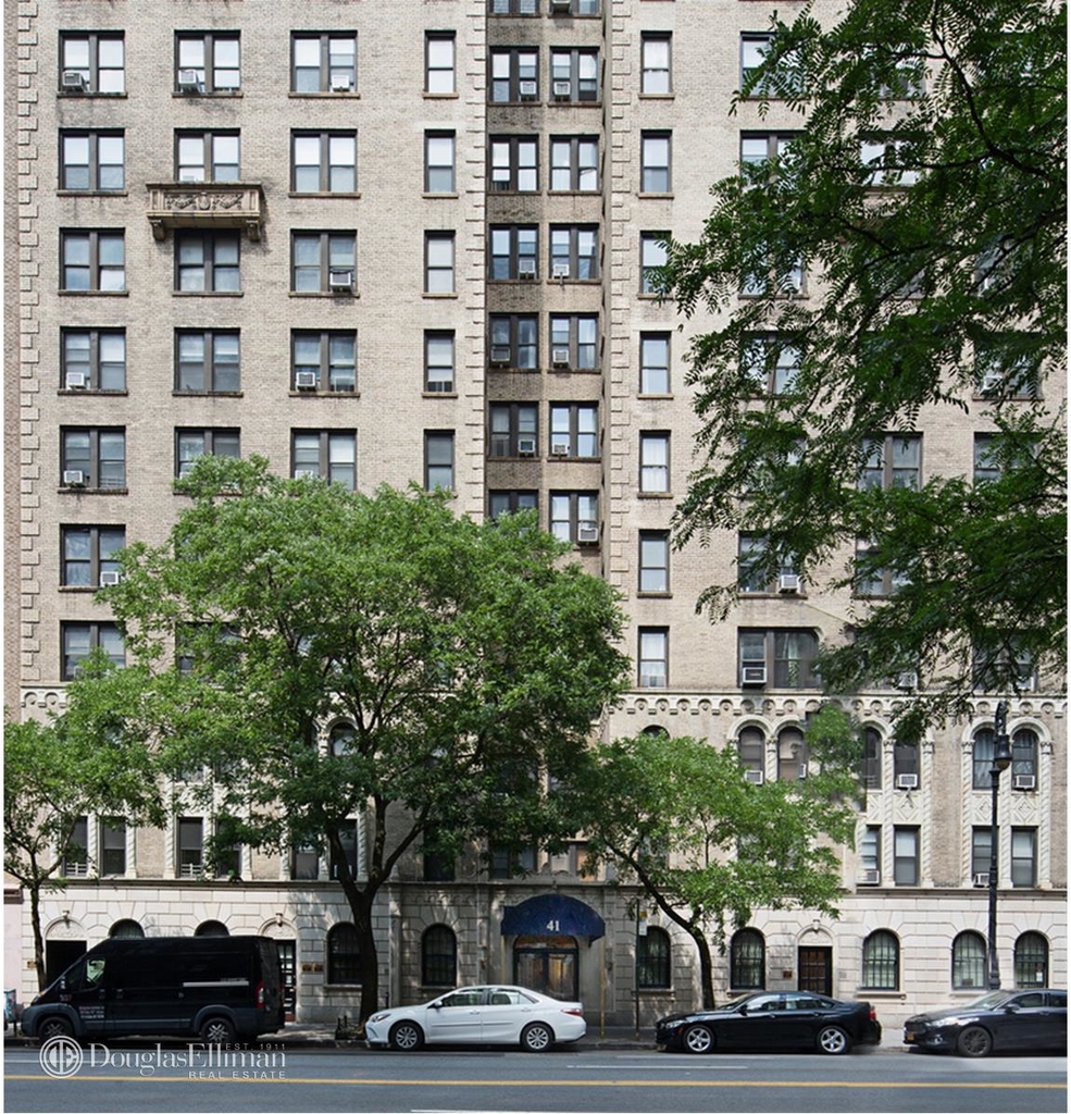 41 West 72nd St - Photo 11
