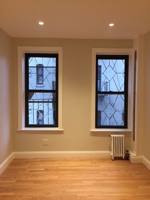 620 East 6th Street - Photo 2