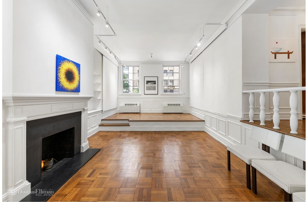 50 East 72nd St - Photo 1