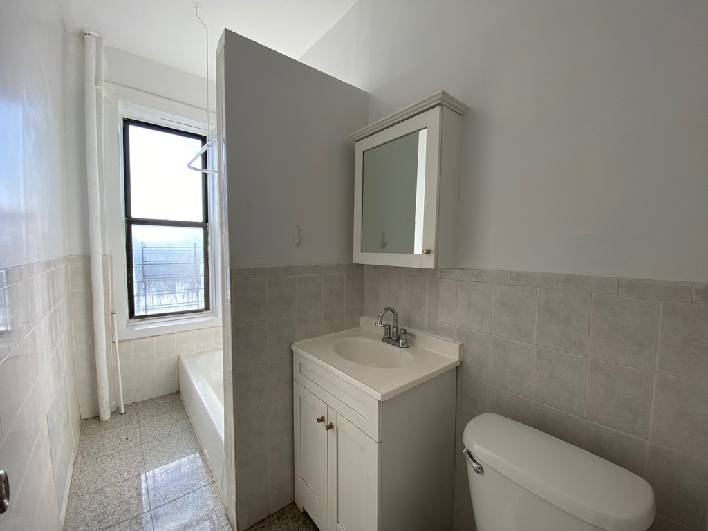 1497 Carroll Street - Photo 1