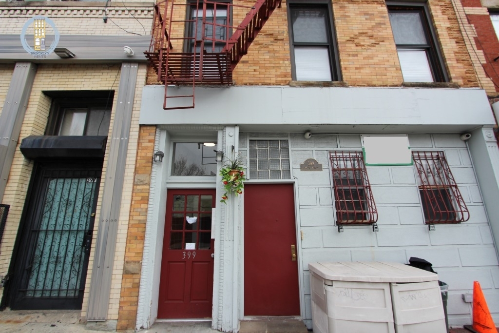 399 Smith Street - Photo 11