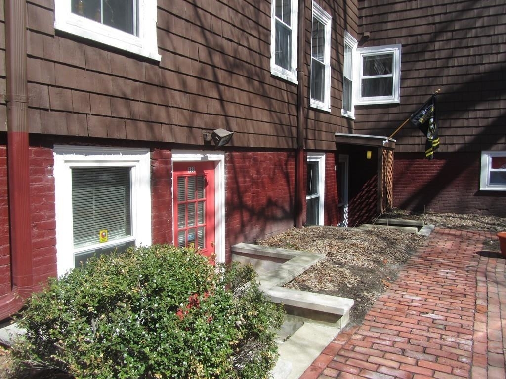 16 Shepard St. - Photo 2