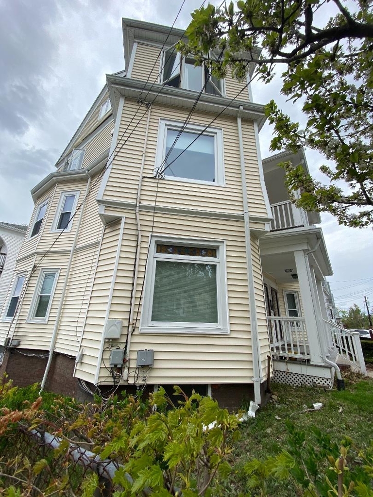 73 Hall Ave. - Photo 8