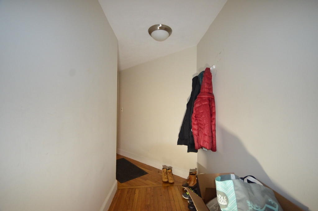 45 Westland Ave. - Photo 6