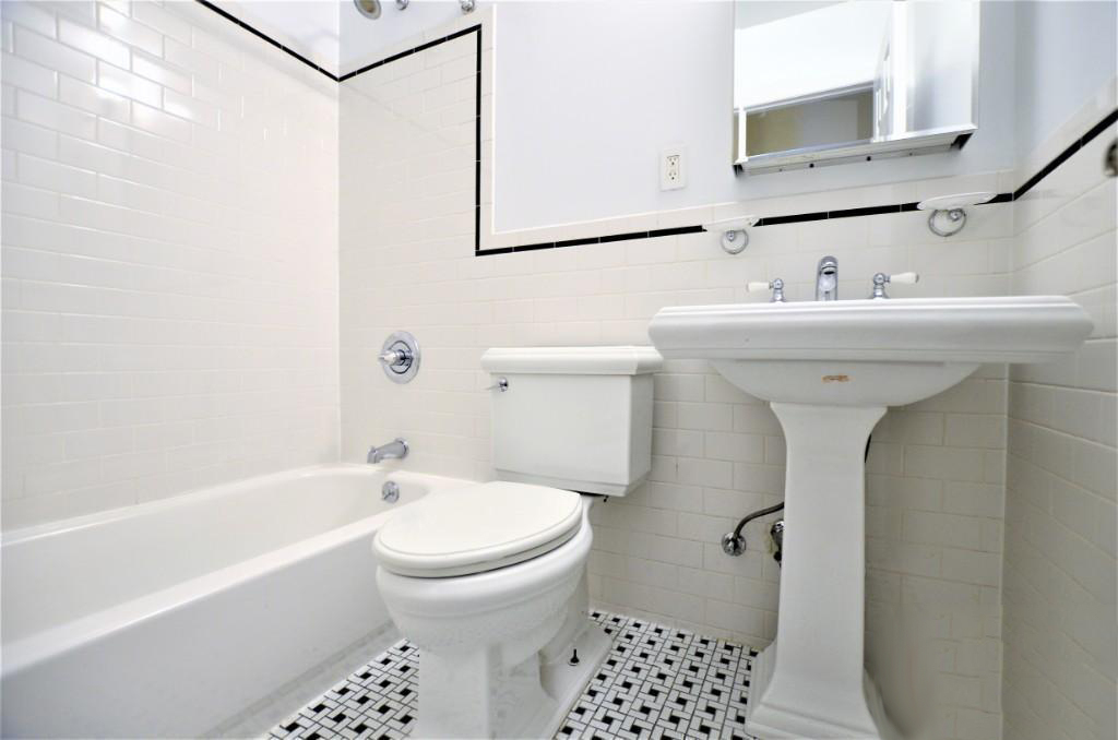 11 East 67th - Photo 3