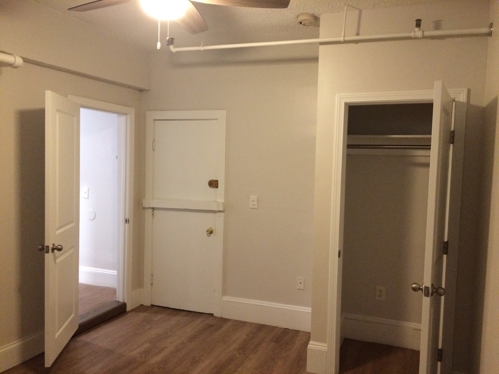 178 Hemenway St. - Photo 8