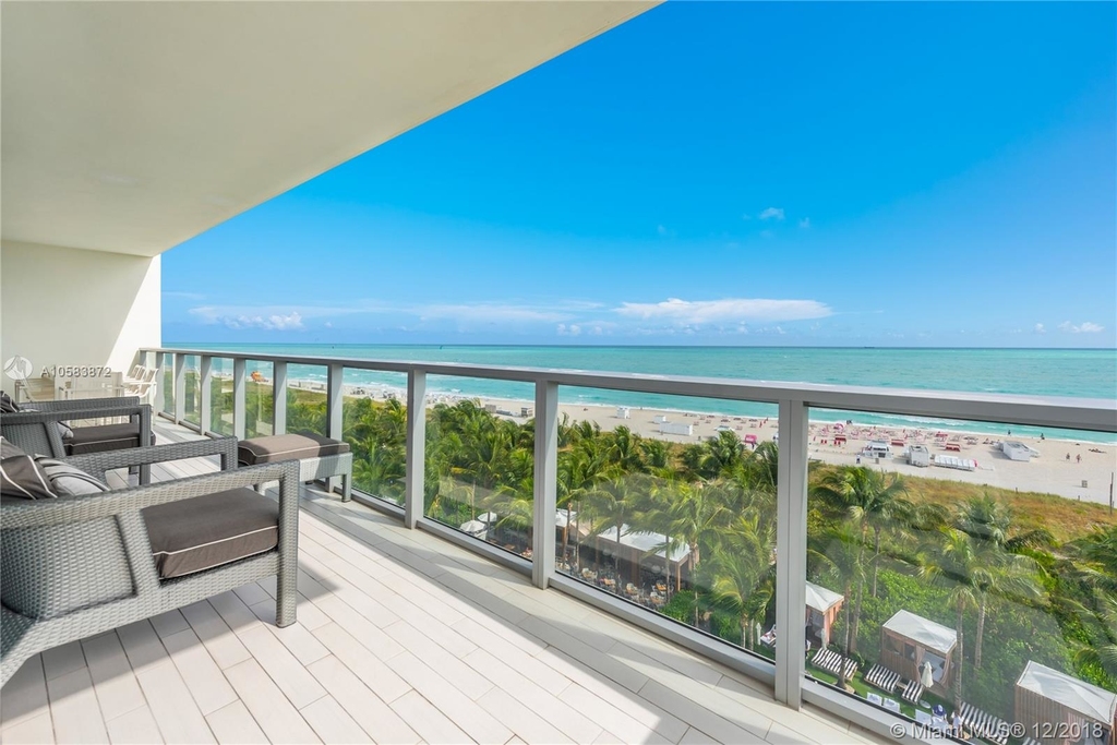 2201 Collins Ave - Photo 101