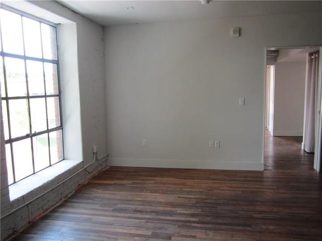 1329 College Avenue - Photo 11