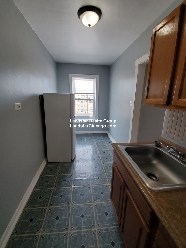 4606 North Beacon - Photo 8