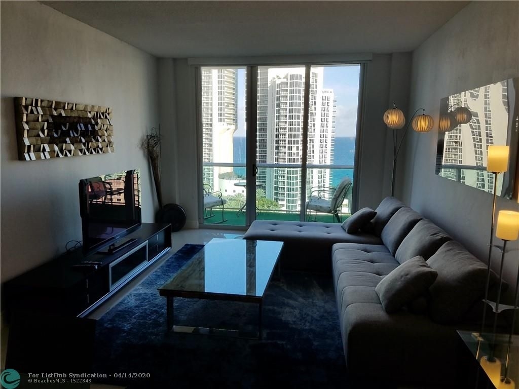 19370 Collins Ave - Photo 11