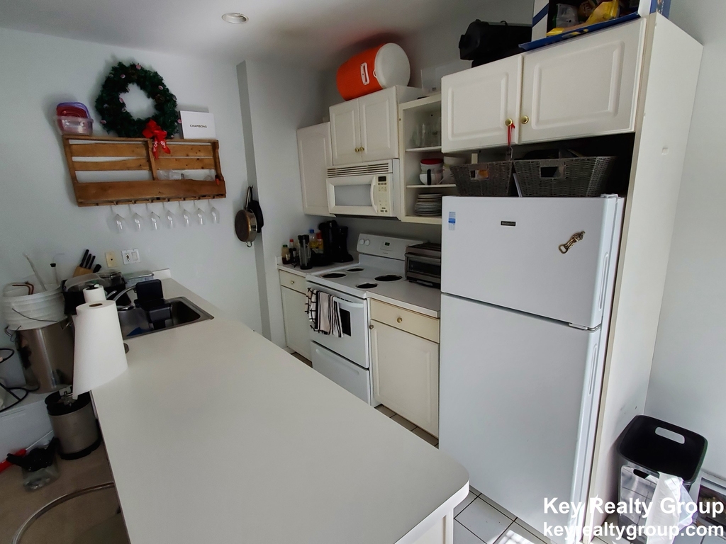 6-12 Blackwood St. - Photo 1