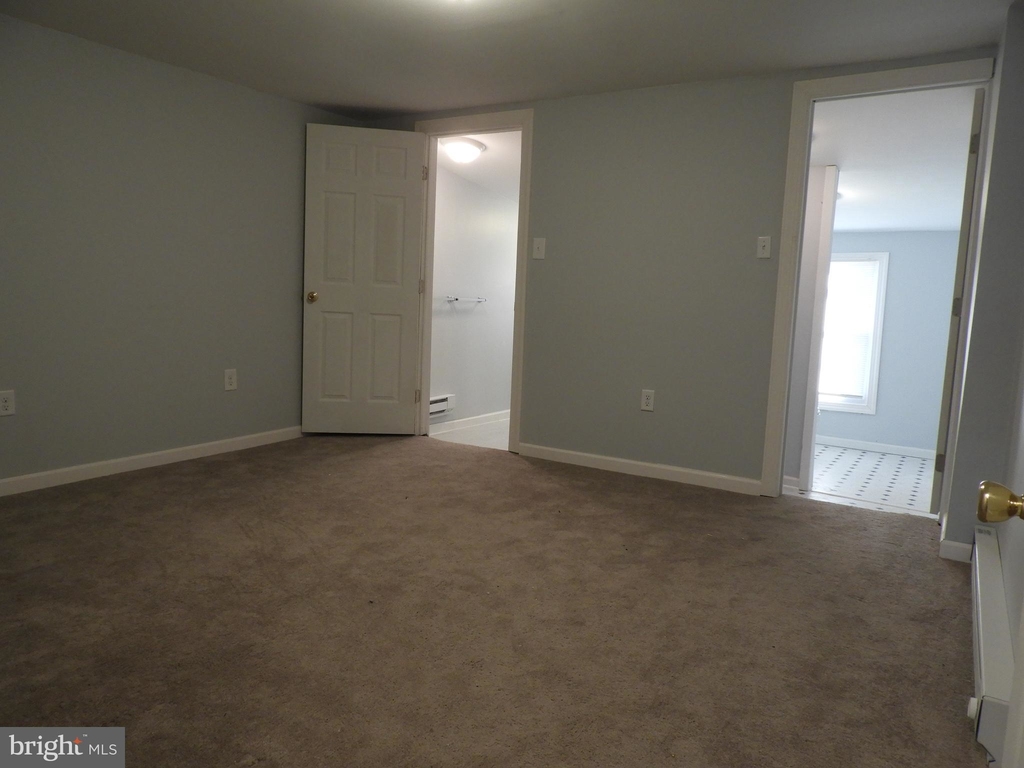 320 Ridgeway Street - Photo 20