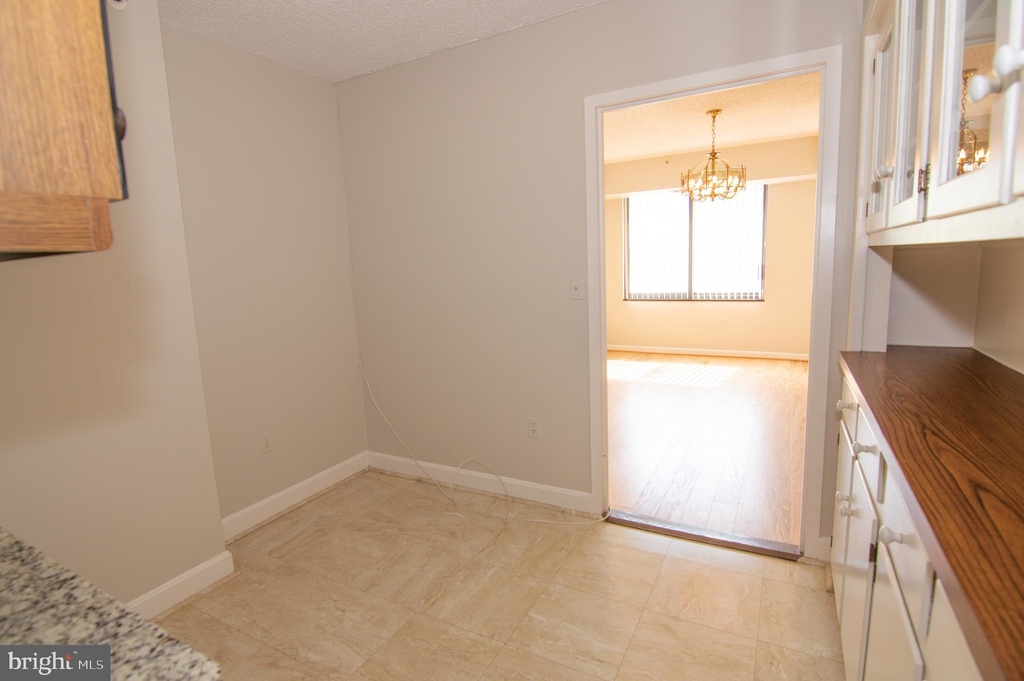 1300 Crystal Drive - Photo 39