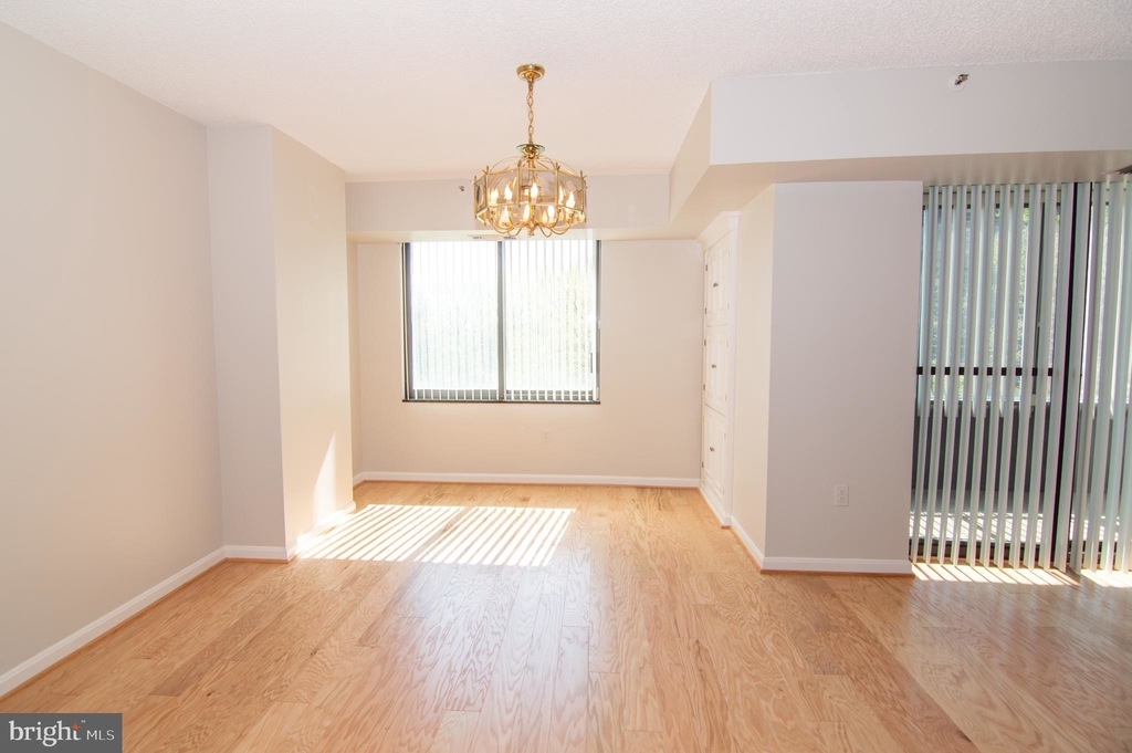 1300 Crystal Drive - Photo 20