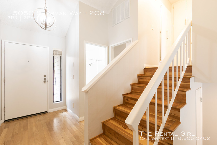 15050 Sherman Way - Photo 2