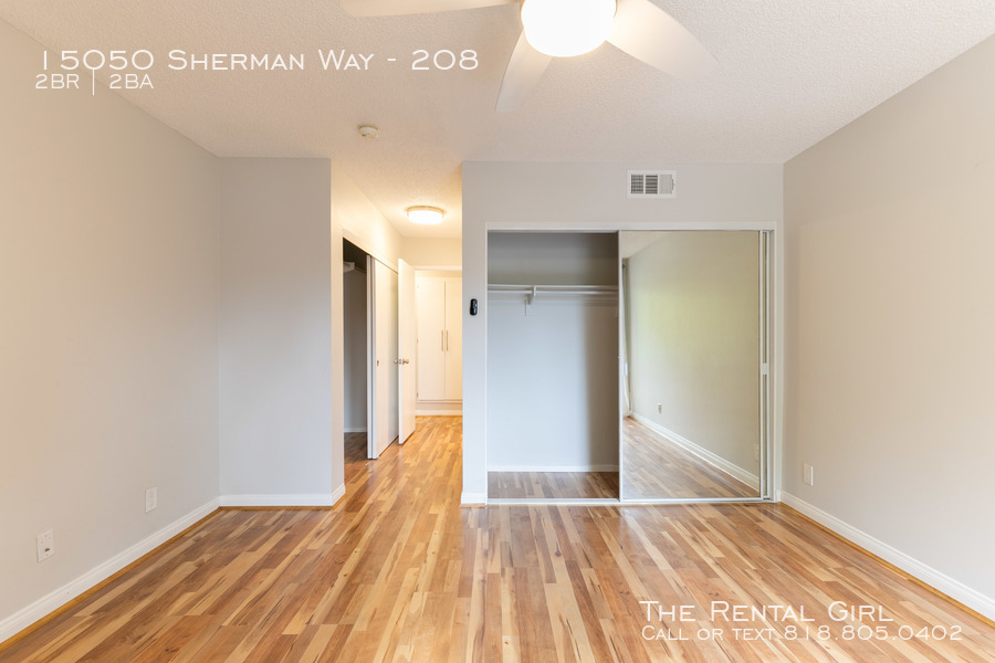 15050 Sherman Way - Photo 25