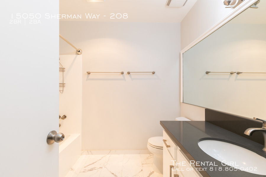 15050 Sherman Way - Photo 19