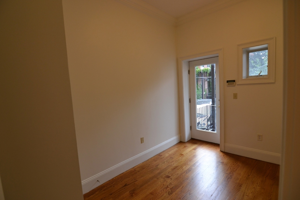 1611 Tremont St. - Photo 2