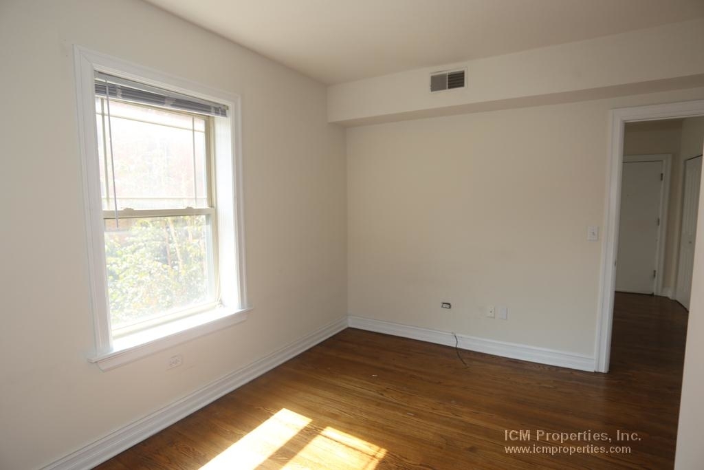 3808 North Sheffield Ave. - Photo 8