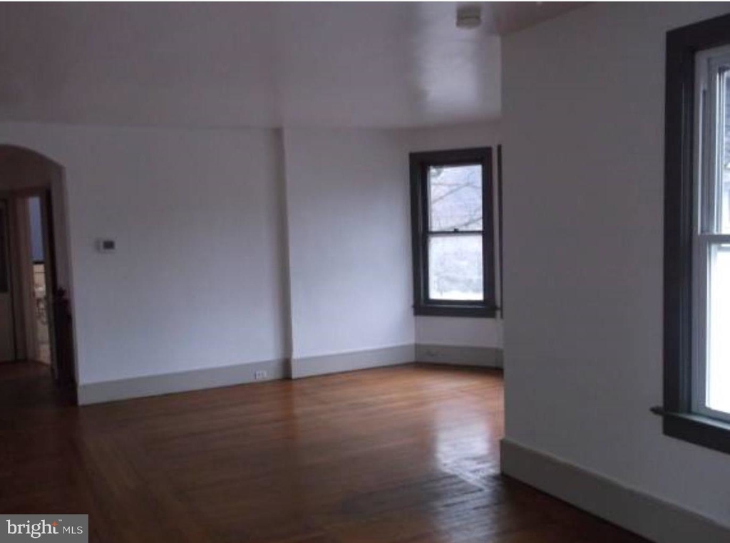 705 Park Avenue - Photo 17