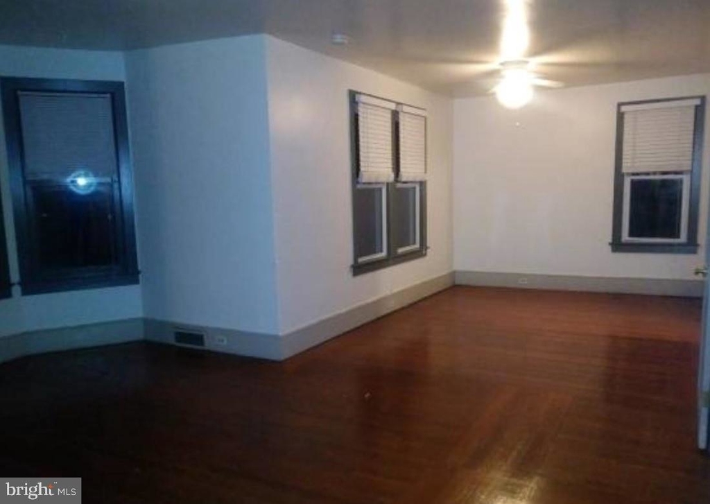 705 Park Avenue - Photo 19