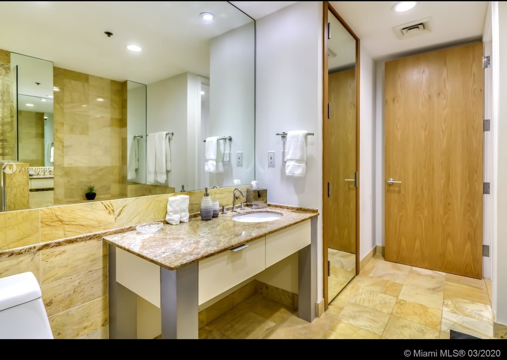 1395 Brickell Ave - Photo 29